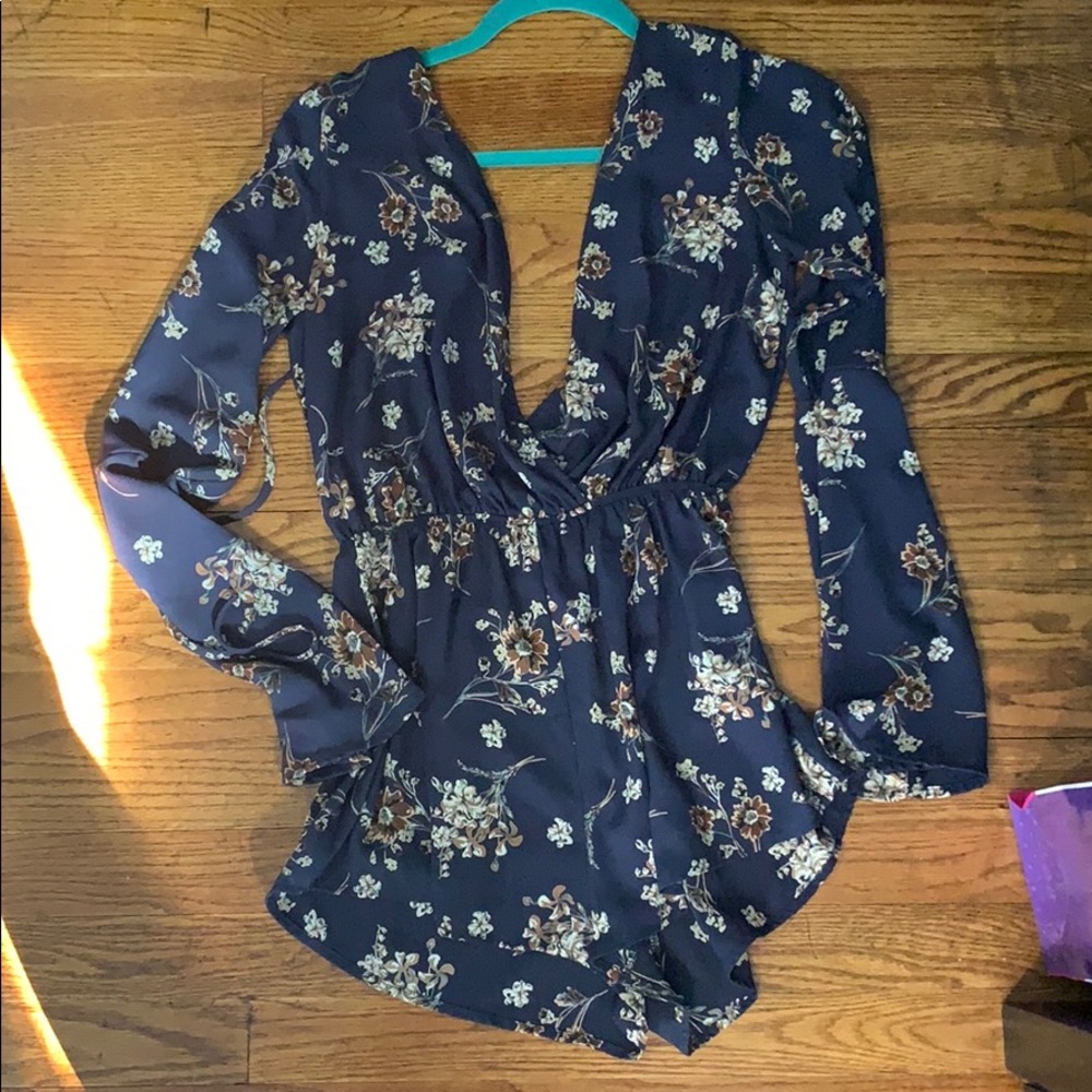 Super low v cut romper, brand tobi